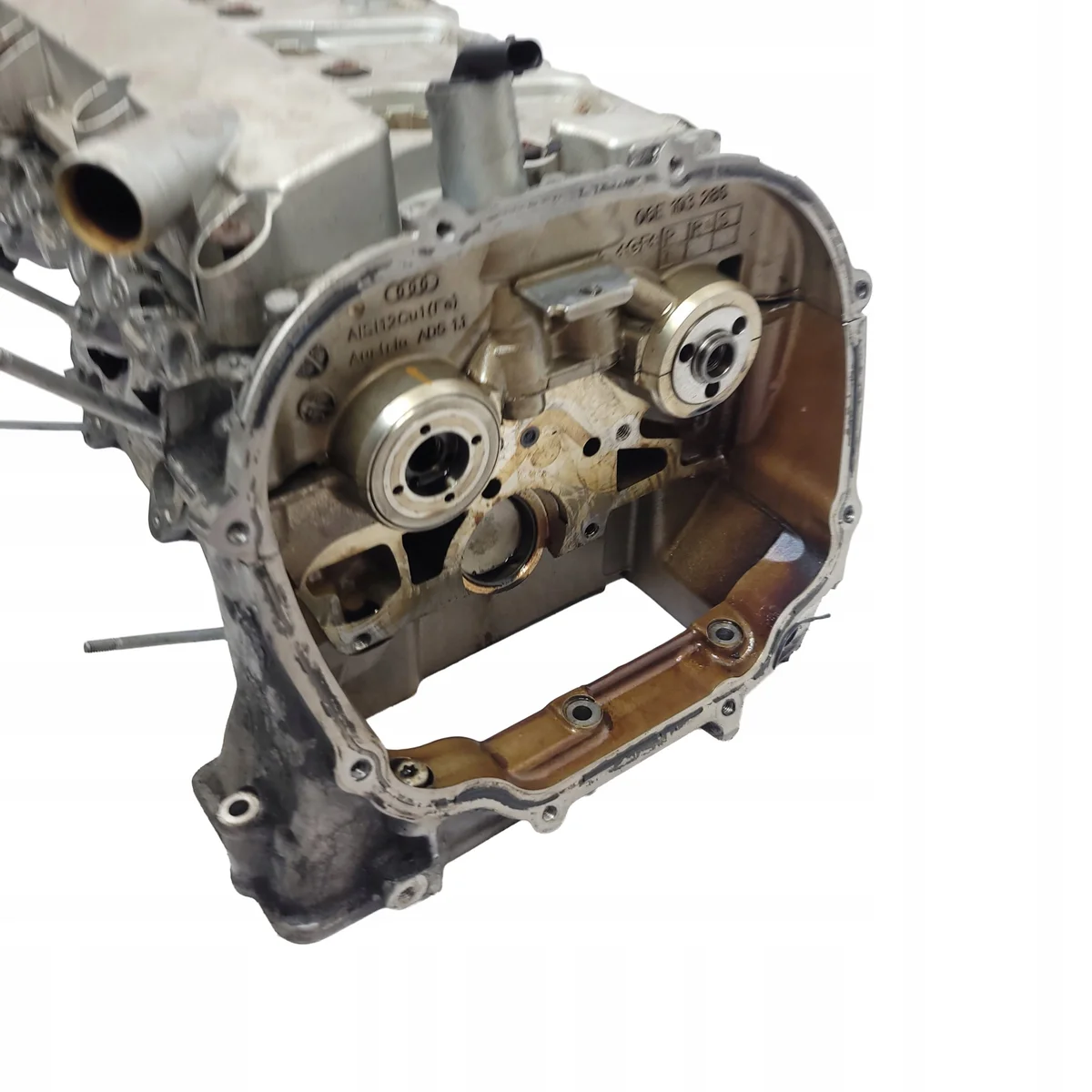 Audi A6 C6 3.0 TFSI sylinterinkansi image 4