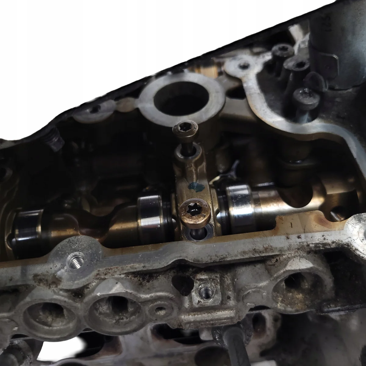 Audi A6 C6 3.0 TFSI sylinterinkansi image 6