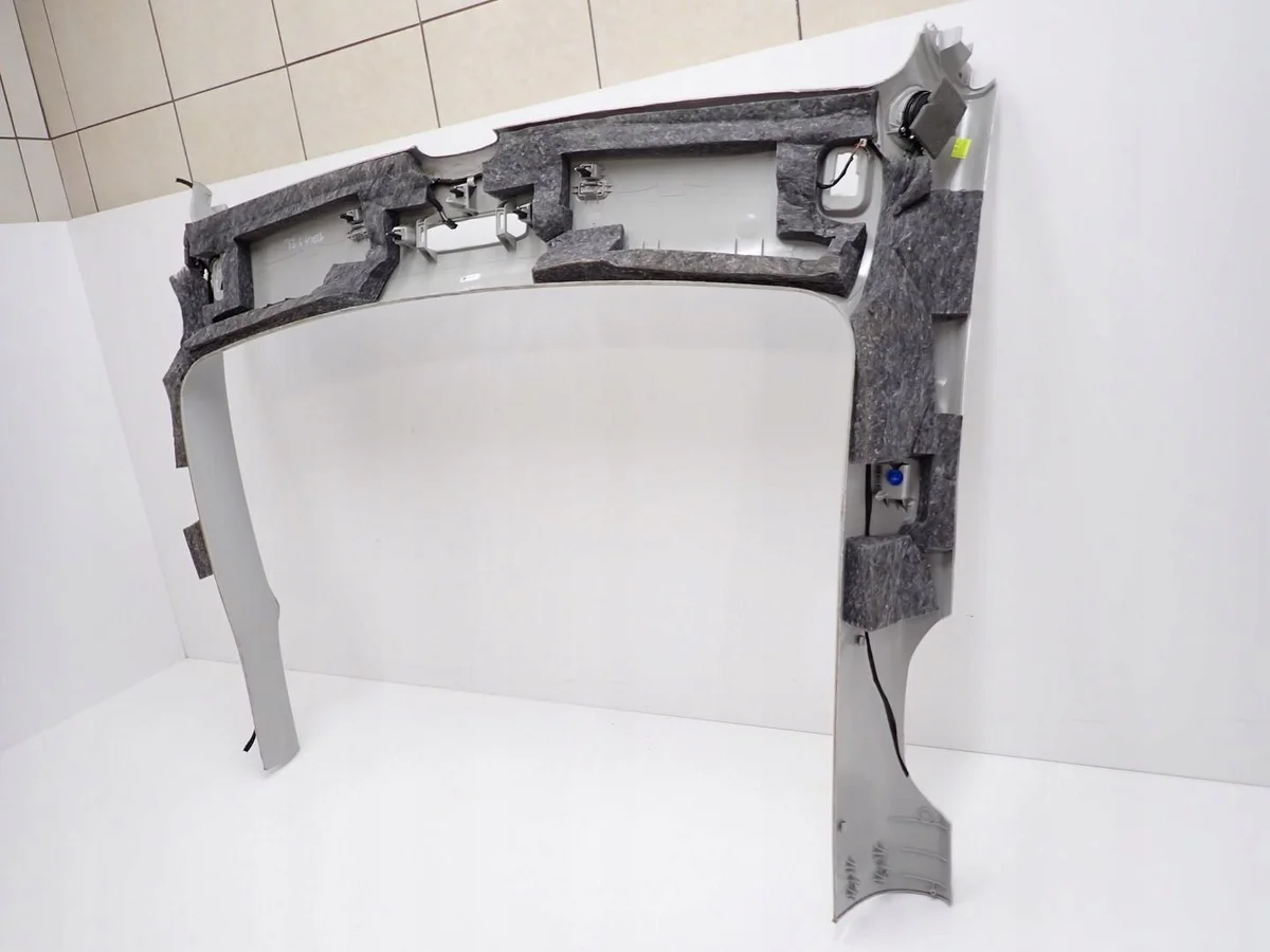 Tesla Model Y Dachhimmel-Blende 1623418-00-F thumbnail 6