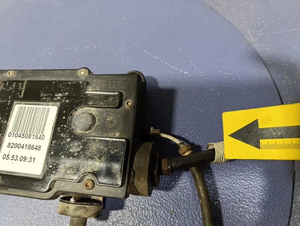 Elektrische Parkbremse Renault Scenic II 8200418648 image 9