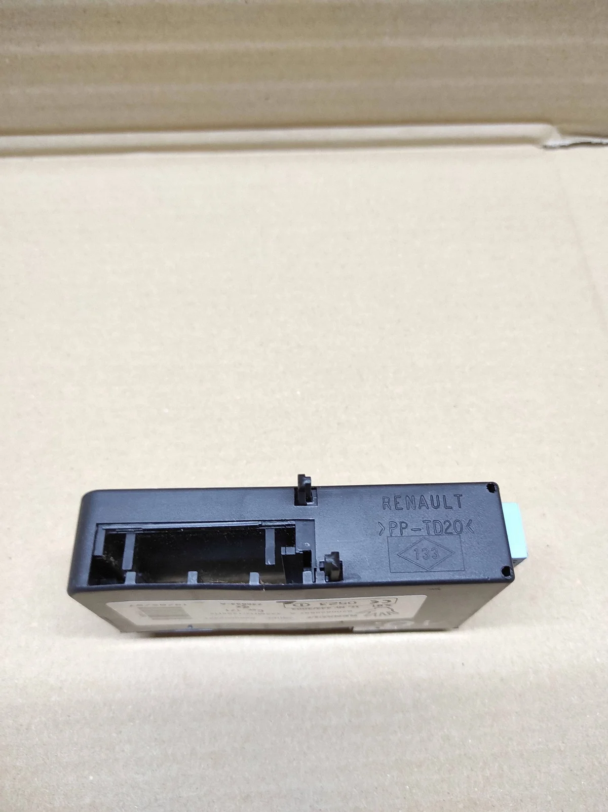 Lecteur de carte Renault Espace IV 8200625887 image 3
