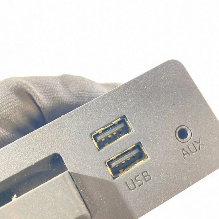 Mazda CX-3 USB Port D09H-669U0-B thumbnail 6