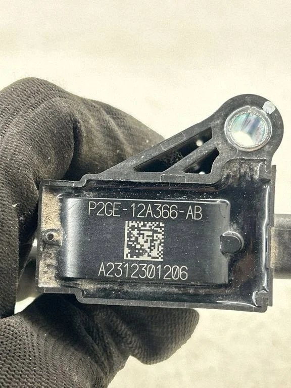 Ford Escape Ignition Coil P2GE12A366AB image 4