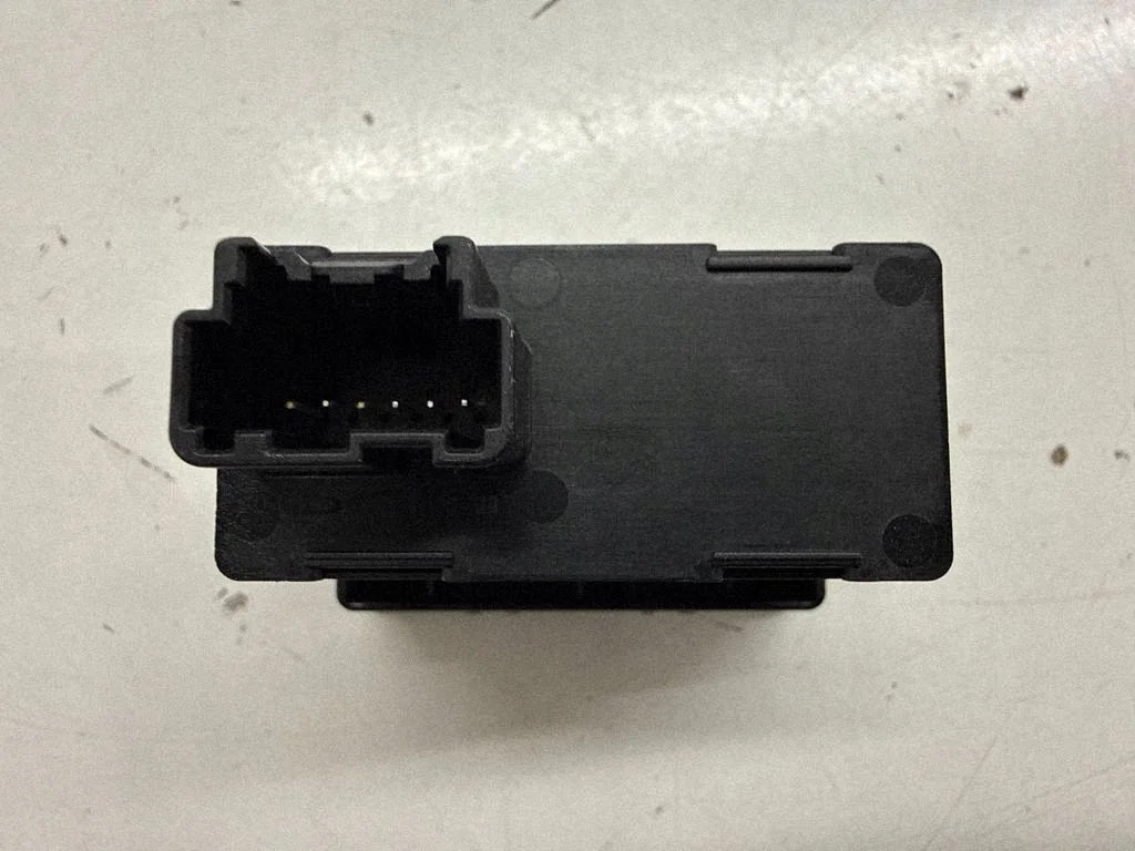 Buick Encore GX USB-portti 13525891 image 4