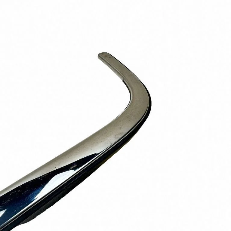 Dodge RAM Achterruitlijst 68309881AA image 2