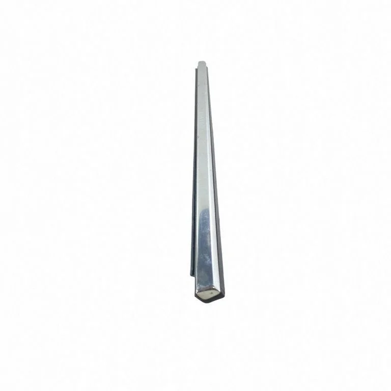 Listwa szyby tylnej Chevrolet Traverse 84294694