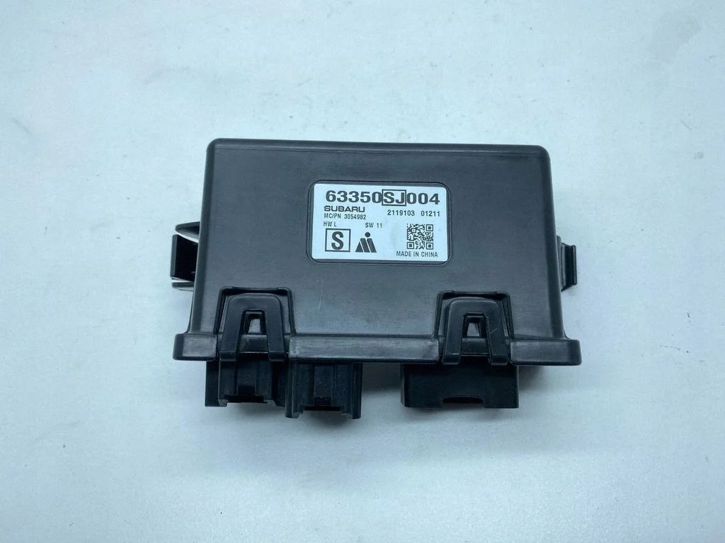 Subaru Forester SK Modulo Portellone 63350SJ004 image 7