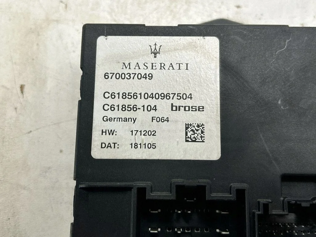 Maserati Ghibli 2019 module coffre 670037049 image 5