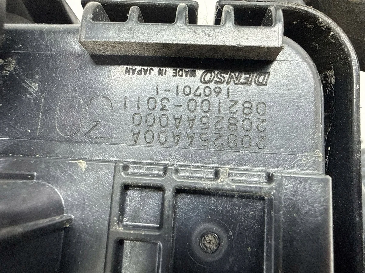 Filtre à charbon Subaru Outback 42035AL05A image 7