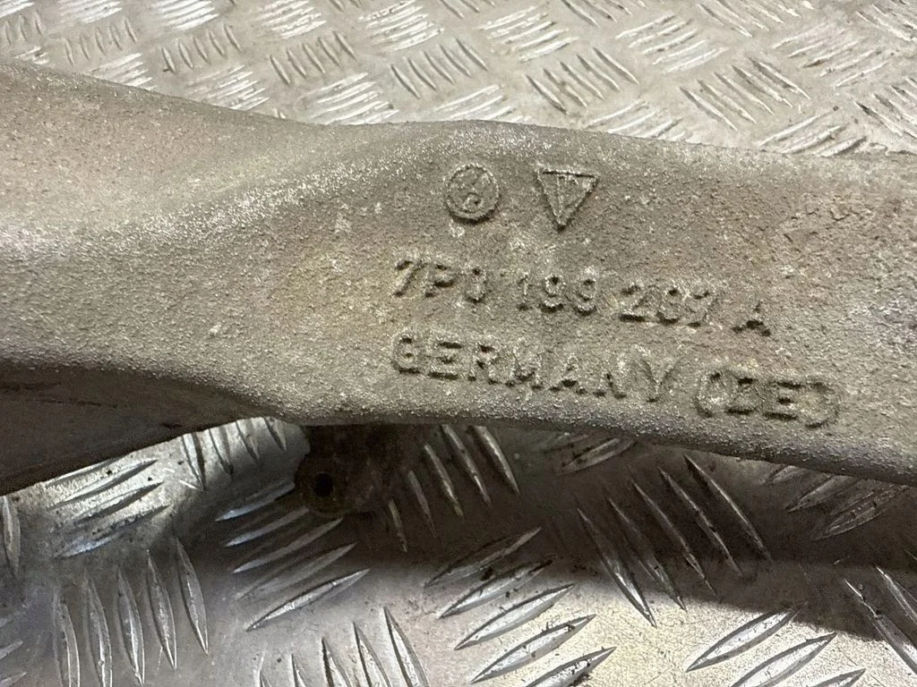 Soutien avant VW Touareg II 7P0199207A image 5