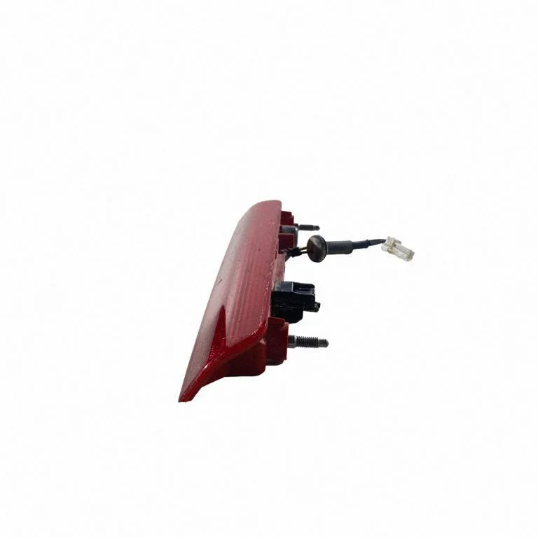 Luz de Freio Nissan Rogue 2018 OEM 265905HK0A