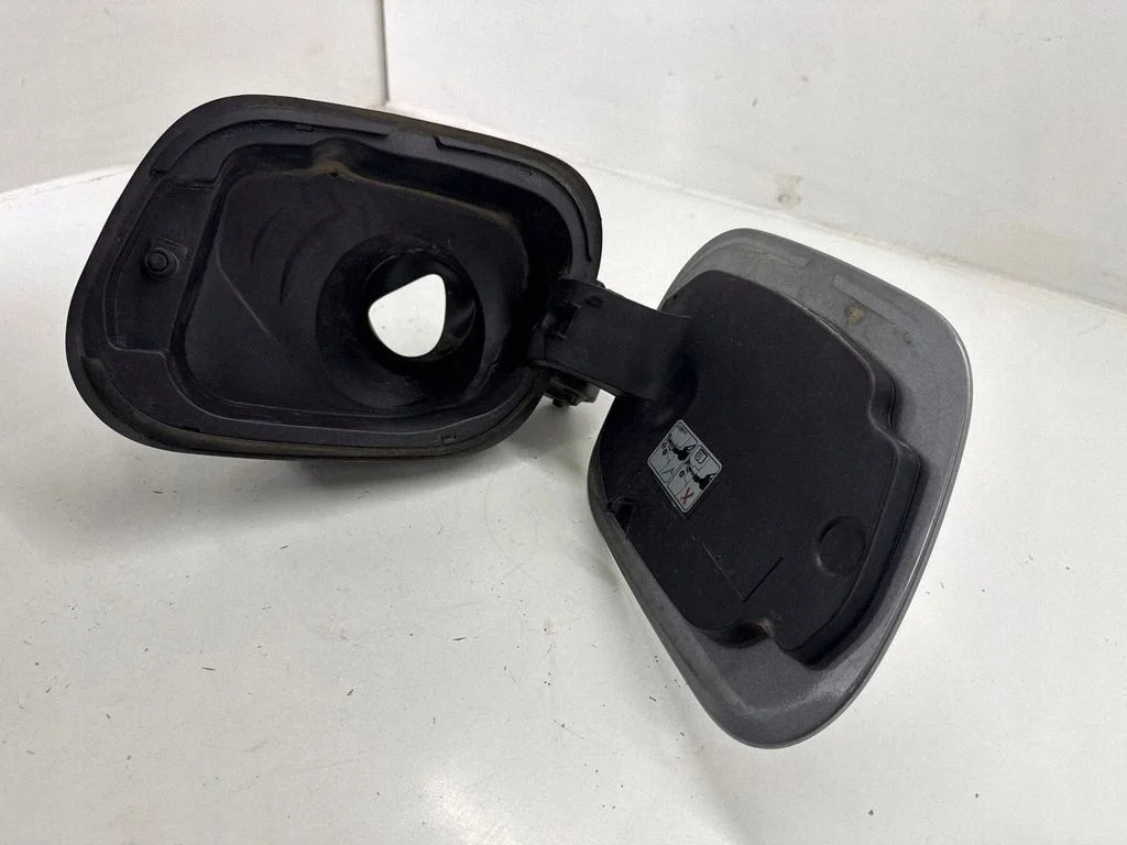 Buick Encore GX Tankklappe 42755717 image 3