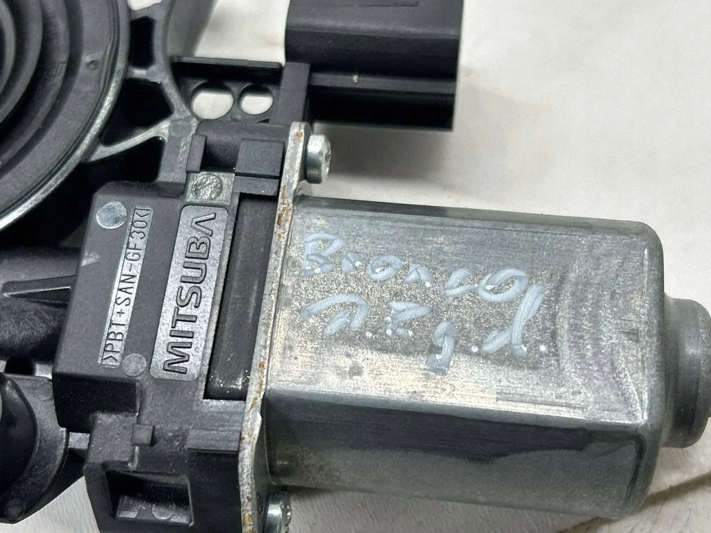 Motor baklucka Ford Bronco 2021 WR18031 image 5