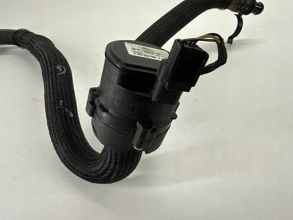 Ford EcoSport Zusatzwasserpumpe GN15-18D473-CA thumbnail 6