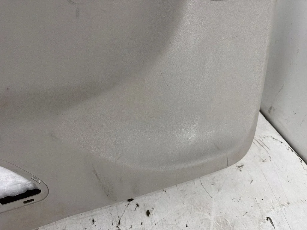 Chrysler Pacifica 2020 Tapisserie Hayon OEM image 5
