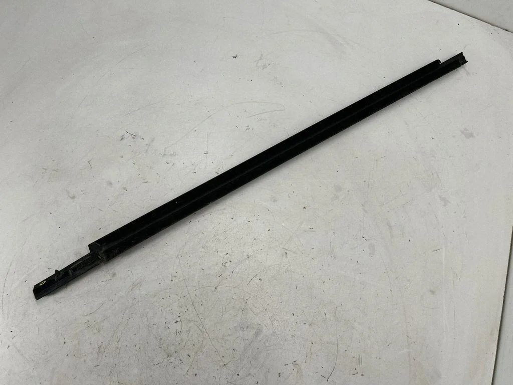 Dichtung Frontscheibe Tür Ford Bronco M1PBS20562AC image 4