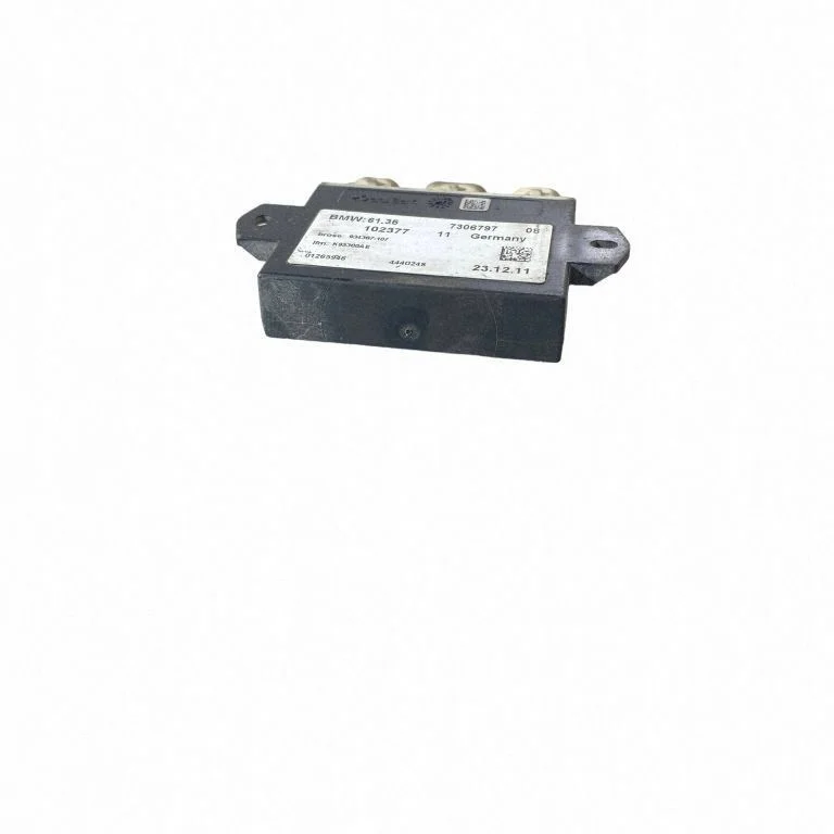 BMW 5 F10 F11 takaluukun moduuli 7306797