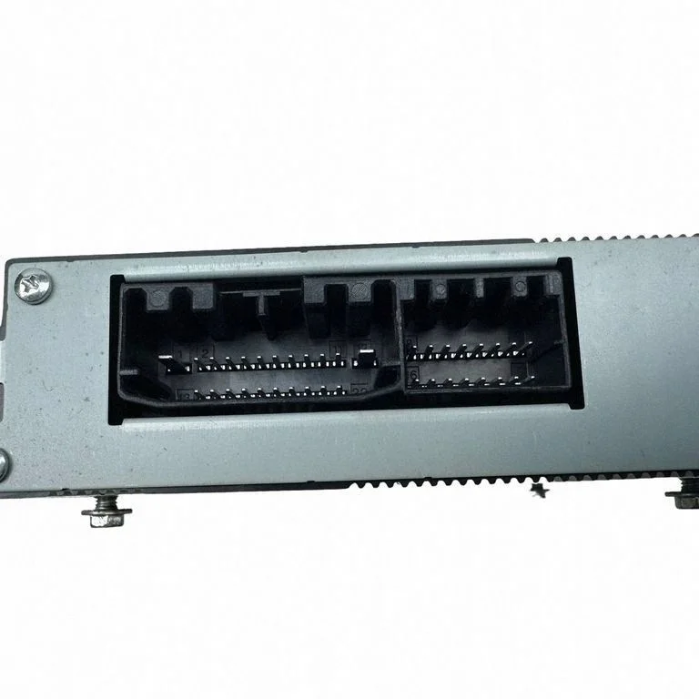 Dodge Challenger Modulo 68303975AC Usato image 3