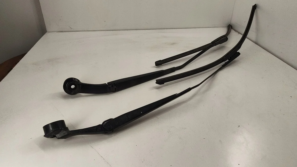 Braço Limpa Para-brisas Ford Edge W58932