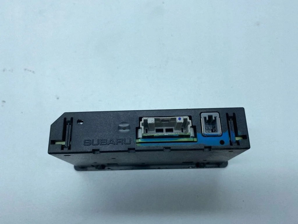 Port USB AUX Subaru Outback VI 86257AN10A image 4