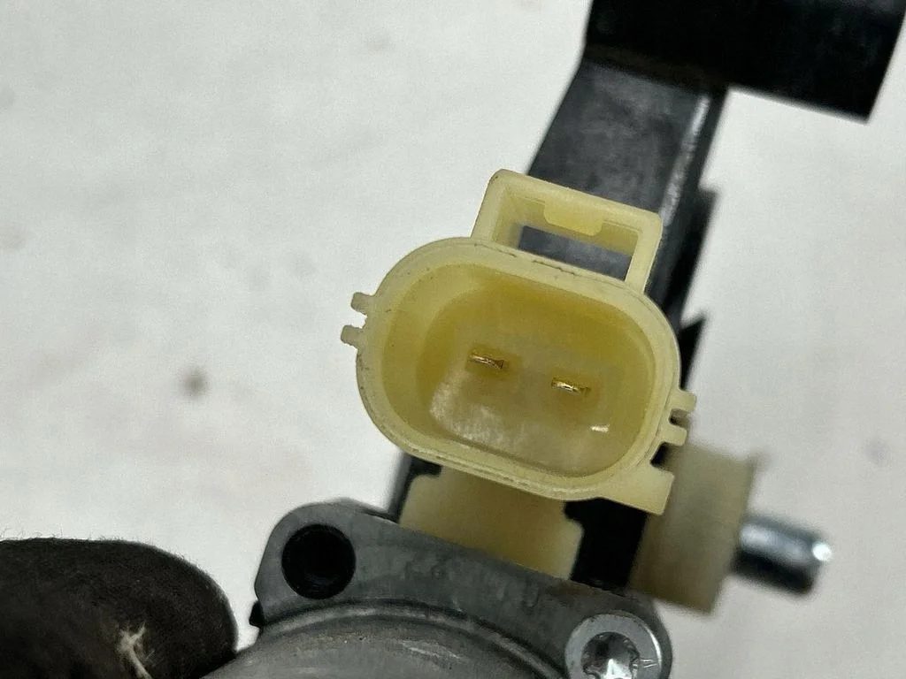 Moteur Lève-vitre Ford Escape IV CM0941200 image 4