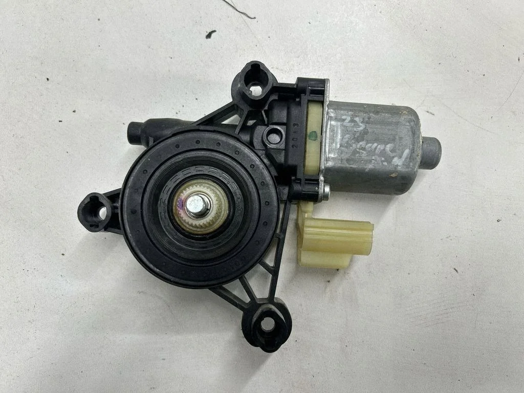 Moteur Lève-vitre Ford Escape IV CM0941200 image 7