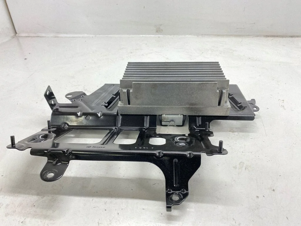 BMW Vahvistin 9283507 Käytetty