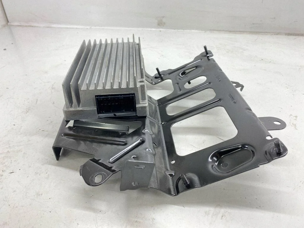 Amplificador BMW OE 9283507 Usado image 4