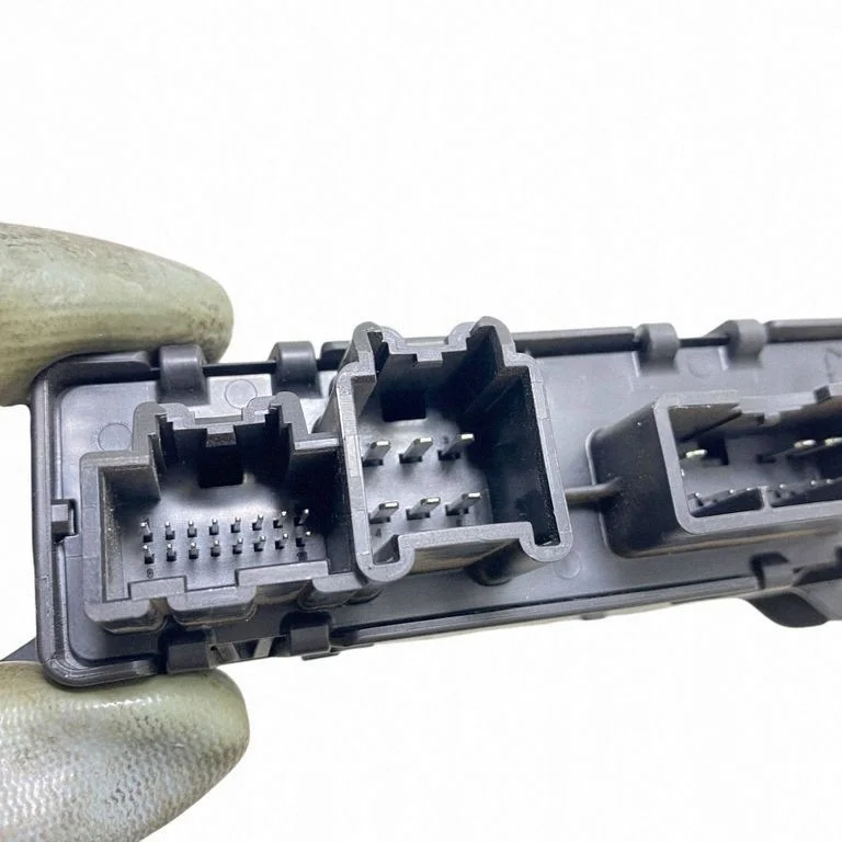 Subaru Outback Modul Kofferraumklappe 63350AN20D image 6