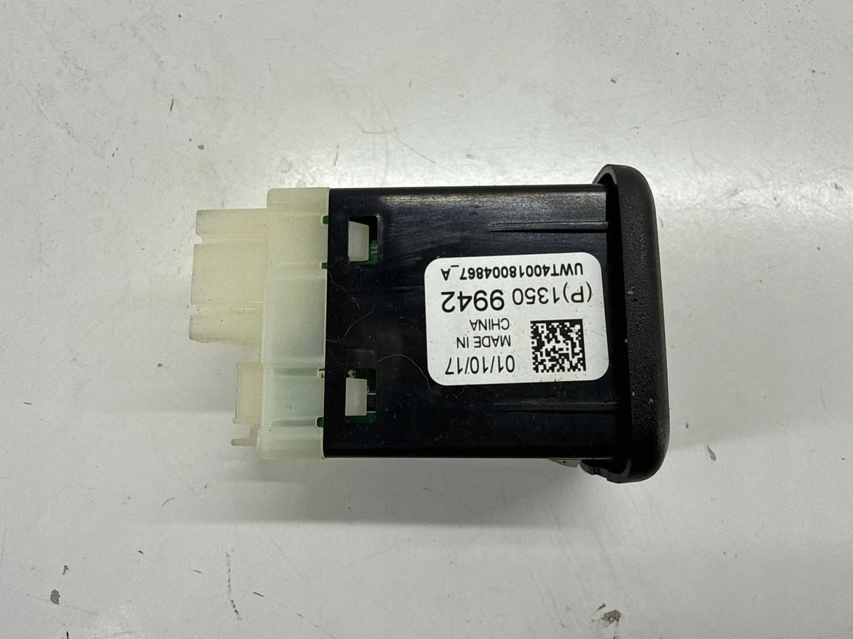 USB Buchse Chevrolet Camaro 13509942 image 4