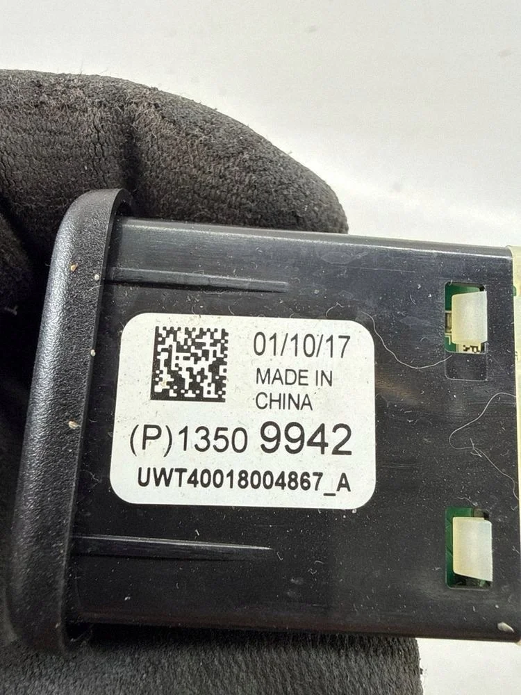 USB Buchse Chevrolet Camaro 13509942 image 9