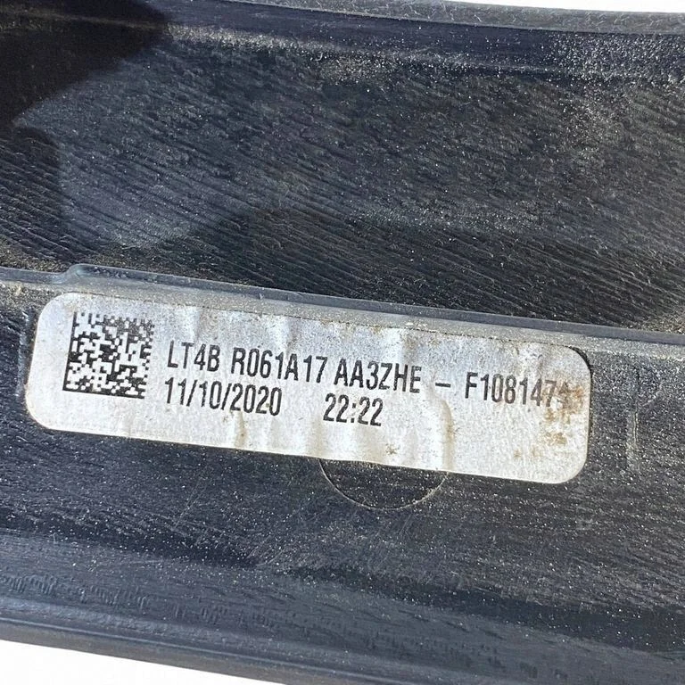 Ford Edge LT4BR061A17A Mittelkonsole links gebraucht image 6