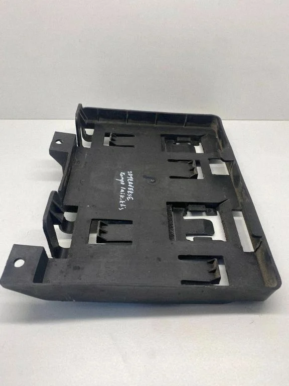 Chevrolet Traverse Mocowanie komputera 84672986