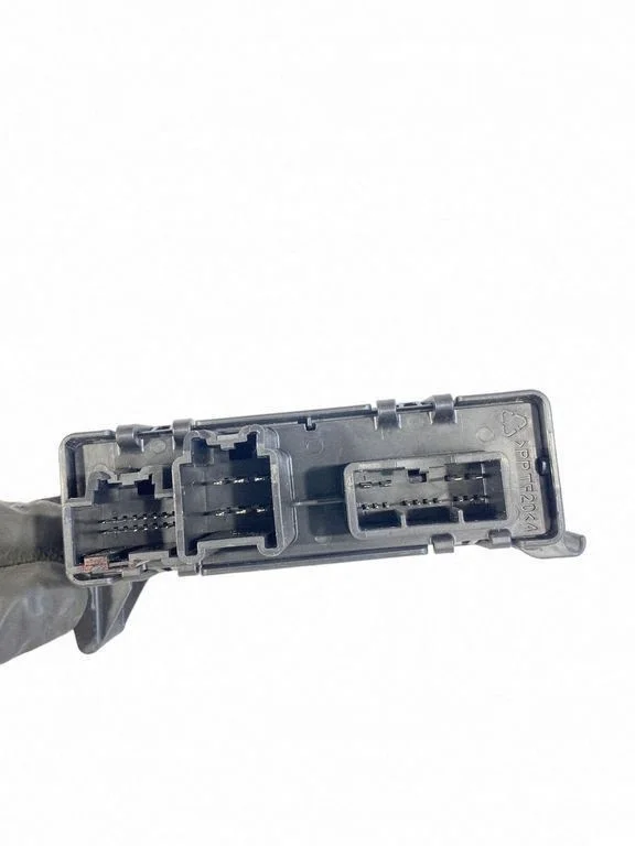 Subaru Outback Modul Klappe Kofferraum 63350AN20D image 4