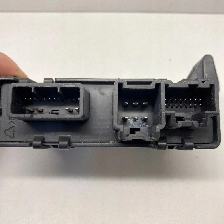 Chevrolet Traverse Modul Heckklappe 84591525 image 4