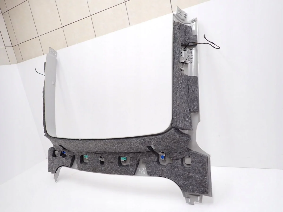 Tesla Model Y Dachhimmel-Blende 1623419-00-D image 6