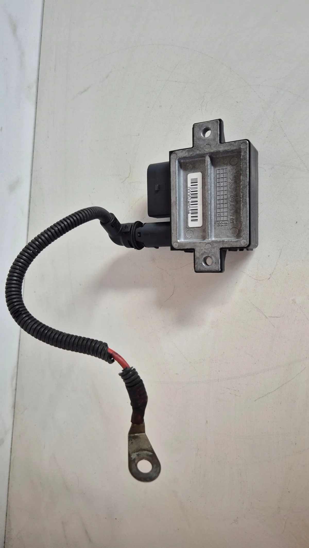 BMW E81 E87 E88 E90 E91 Glow Plug Relay image 3