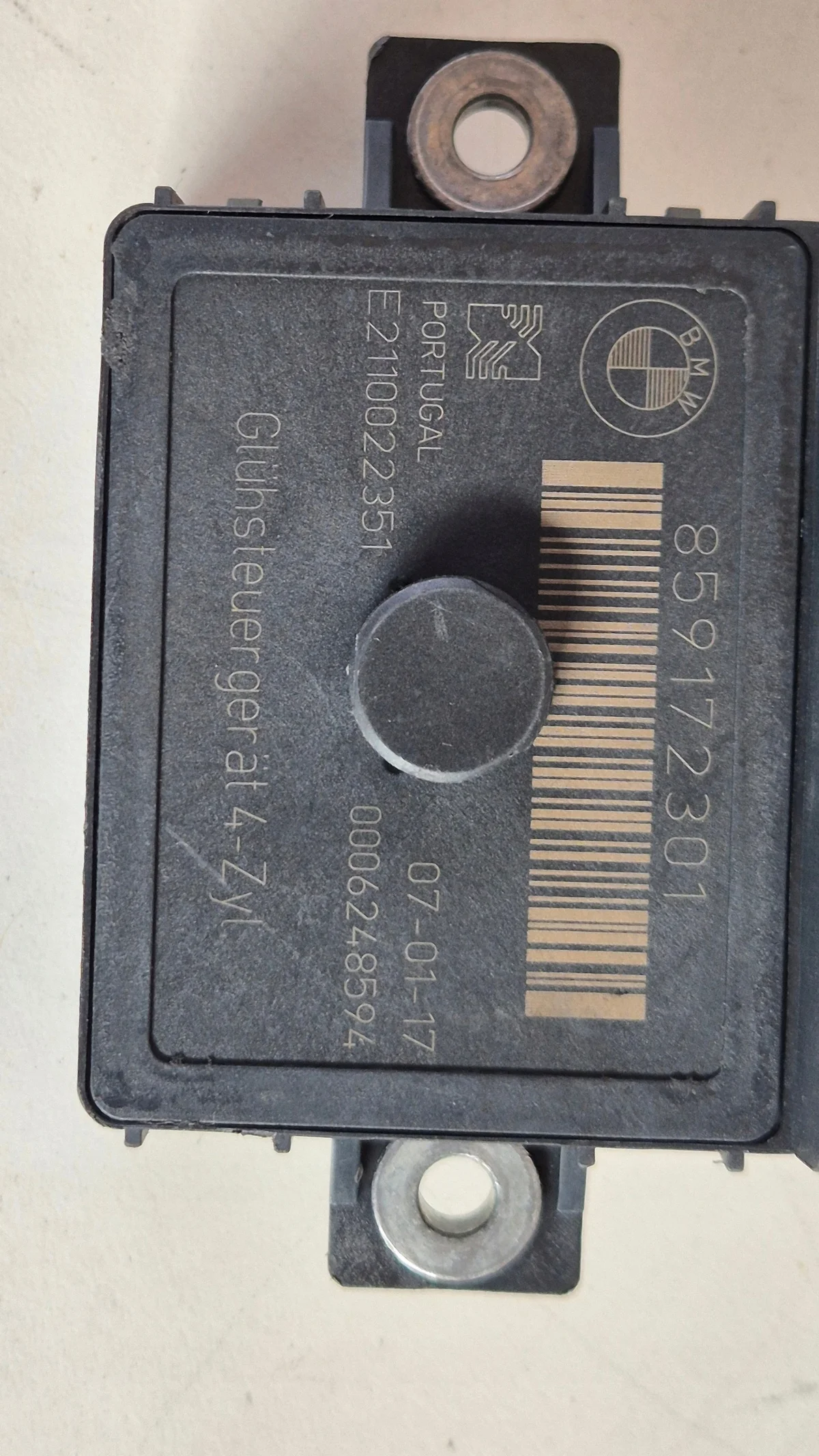 BMW E81 E87 E88 E90 E91 Glow Plug Relay image 6