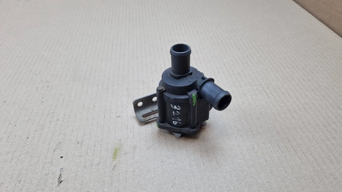 2019 Renault Kangoo Water Pump 705564030