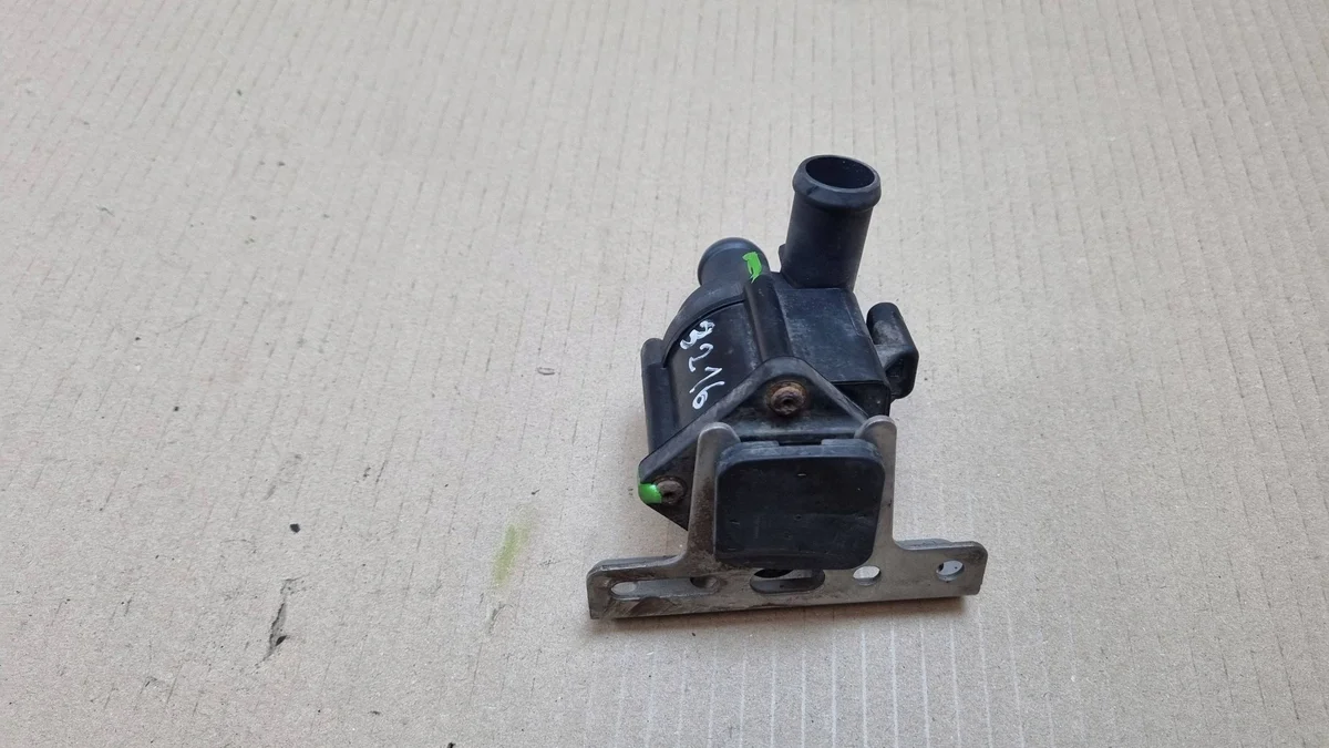Zusatzwasserpumpe Renault Kangoo II 705564030 image 6
