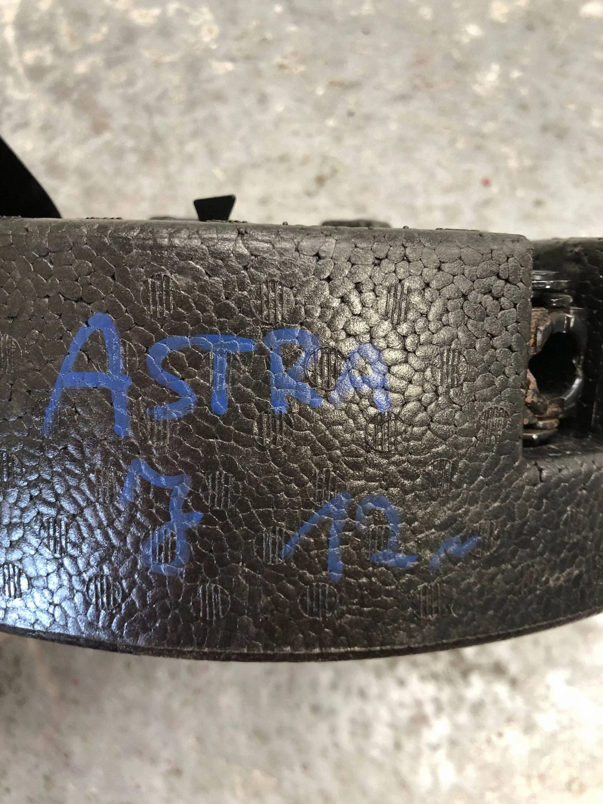 Tunkki Opel Astra J Kombi 13502144 image 6