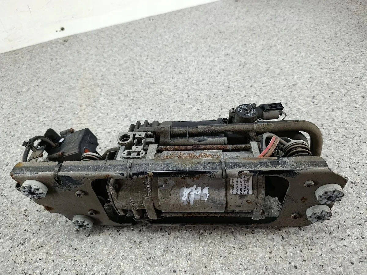 Kompressor BMW 7 F02 4420512661 image 4