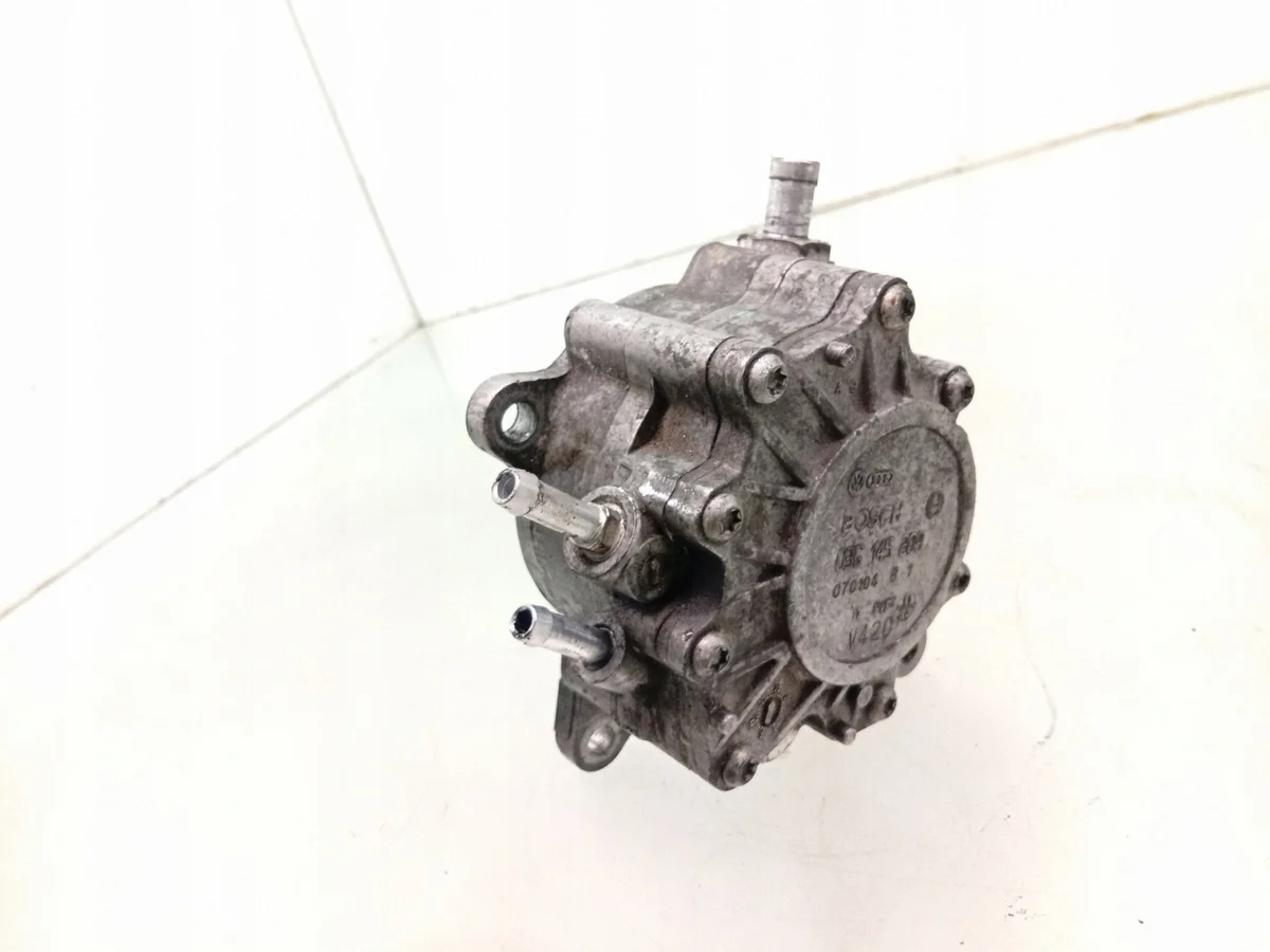 Bomba inyectora Seat Altea 03G145209 image 3