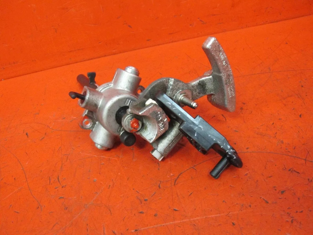 Seletor Caixa Velocidades Audi A1 6C0711051B
