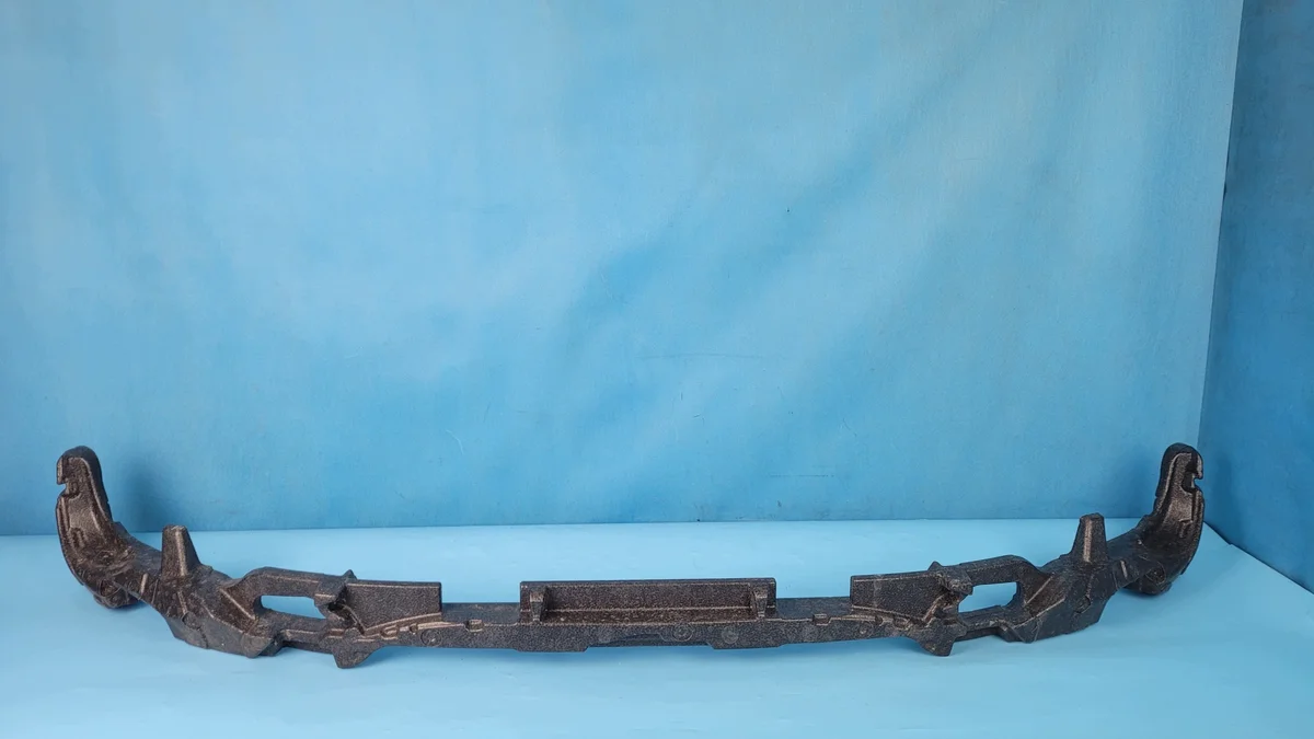 Mercedes W214 E200 Absorber Stötfångare Fram