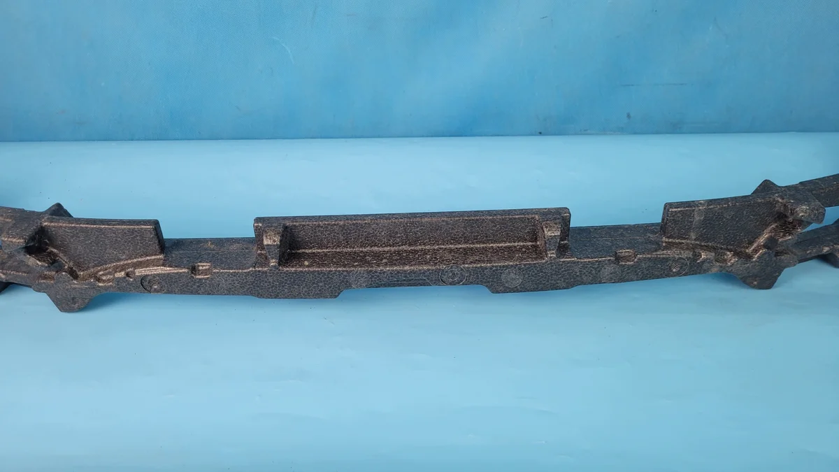 Stoßfänger-Absorber Mercedes W214 E200 A2148857000 image 3