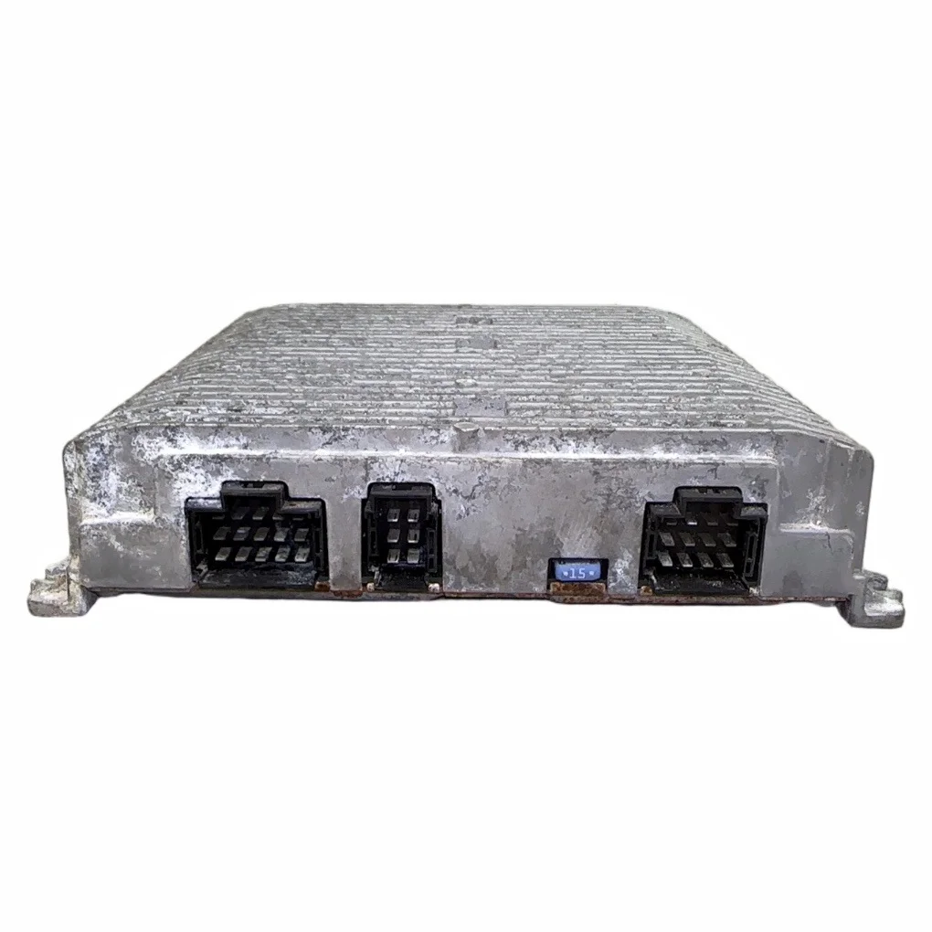Amplificateur audio Scania CPA811 image 4