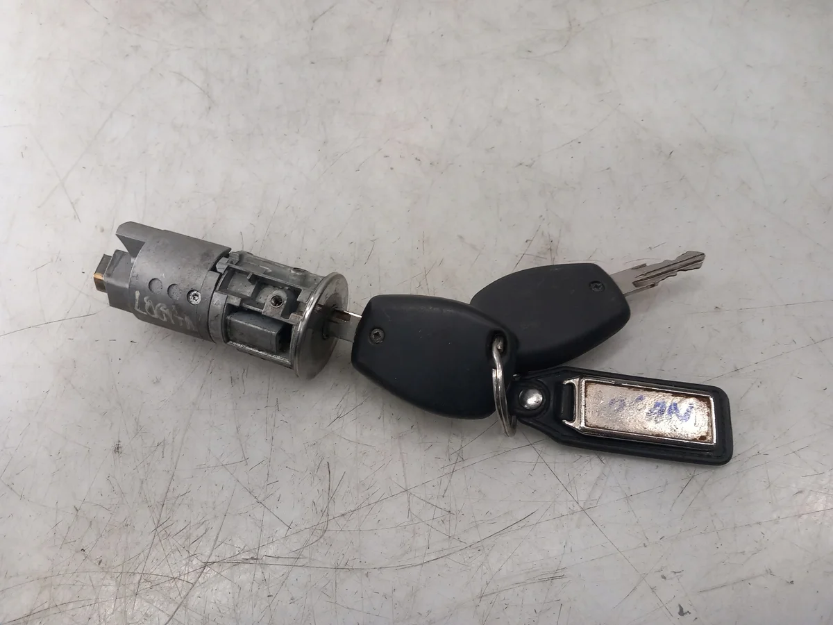 Stacyjka Dacia Logan OEM 12345678900