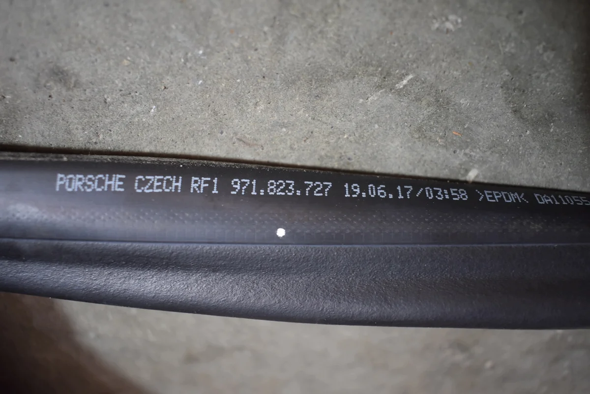 Porsche Panamera 971 tiiviste 971823727 image 3