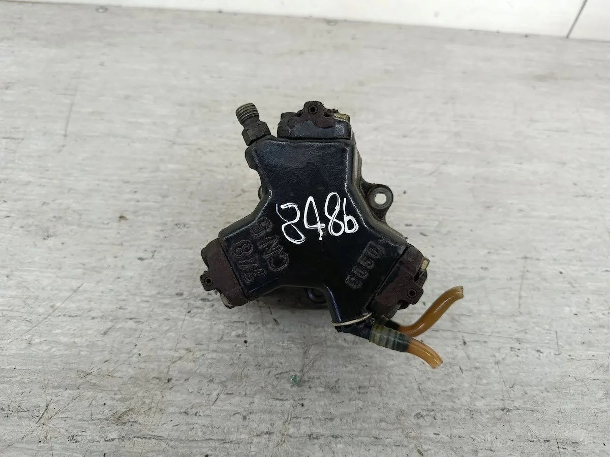 Fuel Injection Pump Mercedes Vaneo A6110700501